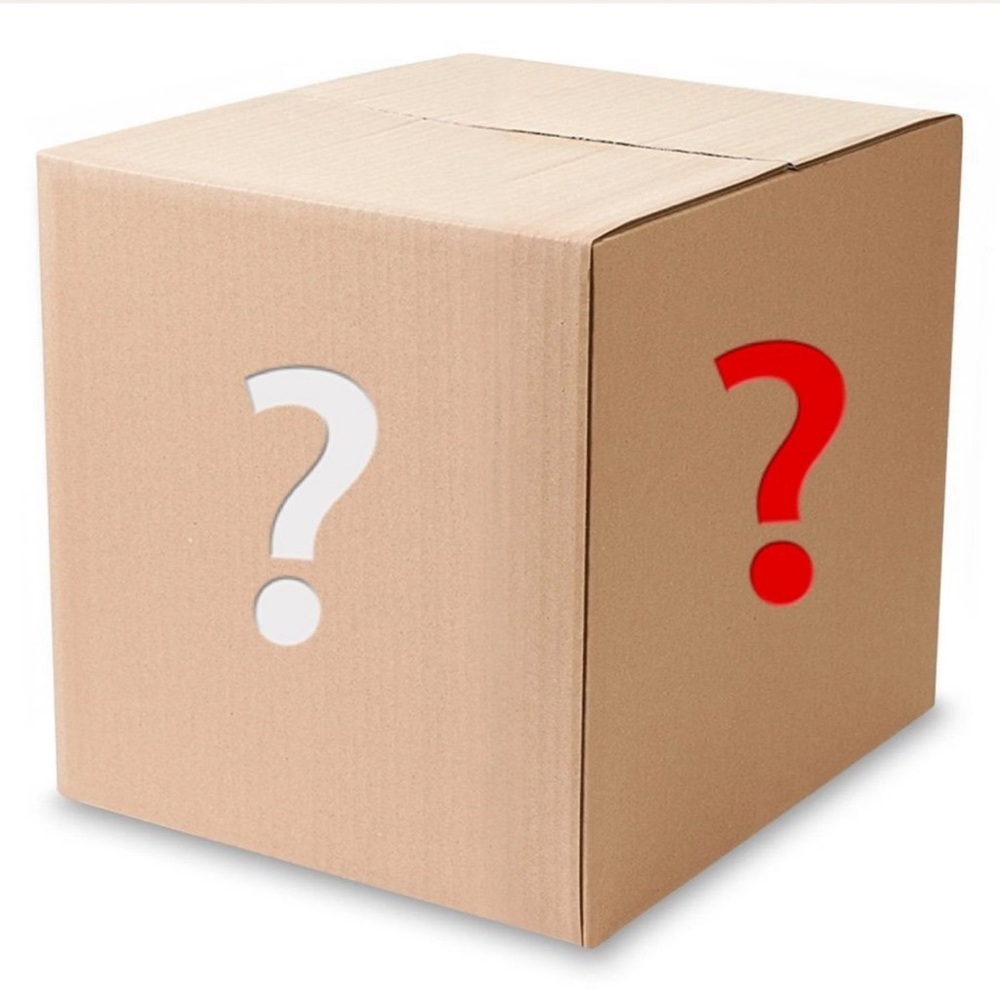 Mystery Box 📦 for sneakers and shoes size 5-6 no cancellation no return.thanks